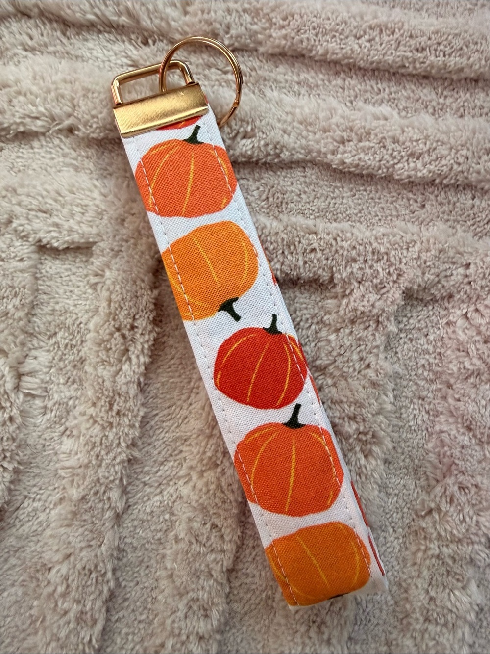 Pumpkin Wristlet Keychain - Orange Pumpkin Print